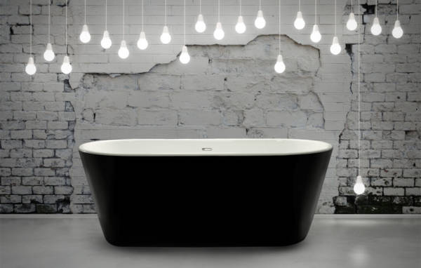 Madison LWFB15 Black Freestanding Bath