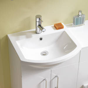 Q-Line-Curved-Basin