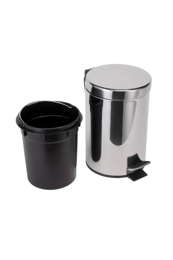 Croydex Britannia Three Litre Pedal Bin - Image 5